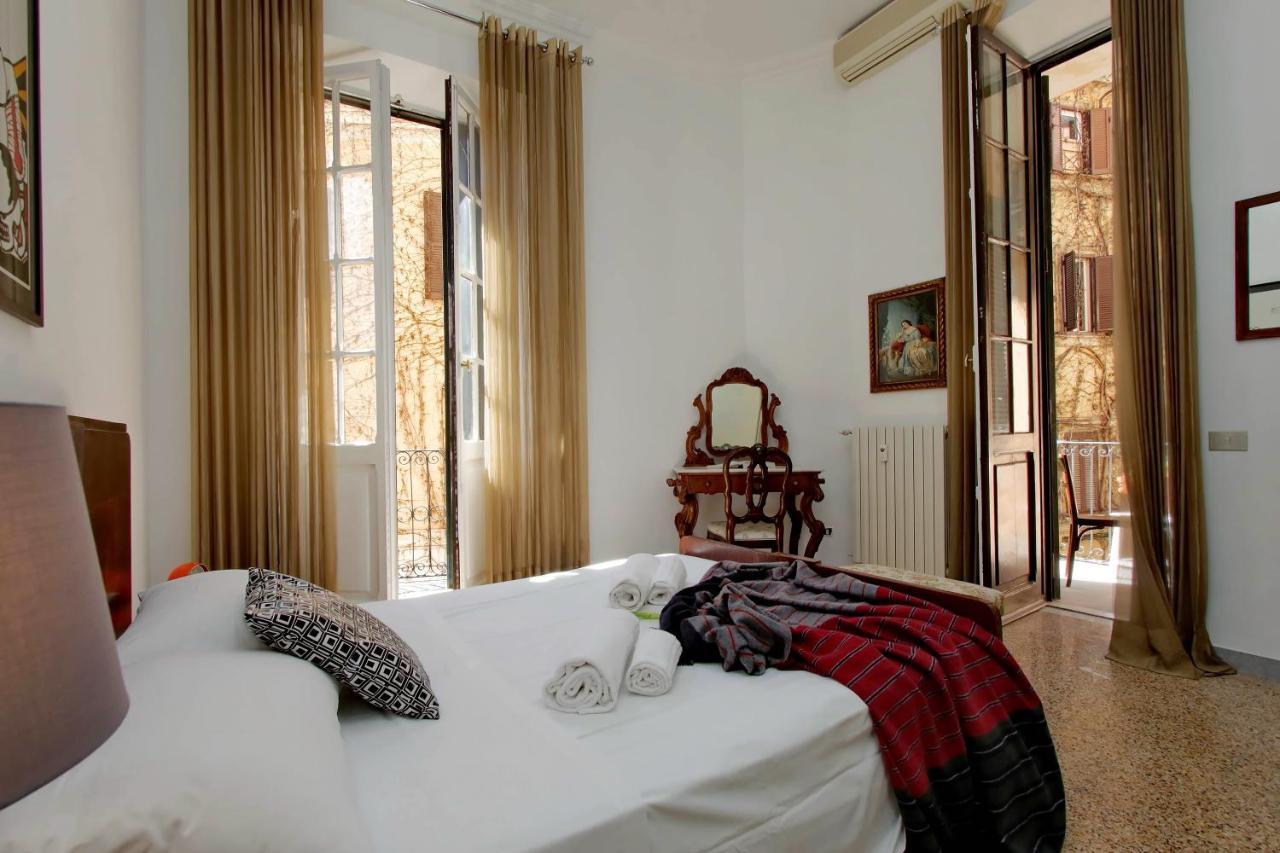 4Bnb - Tiberina Spacious Apartment ローマ エクステリア 写真